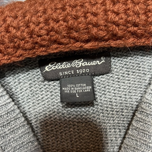 Eddie Bauer Stretchy V Neck Long Sleeve Light Gray Sweater - Picture 7 of 8